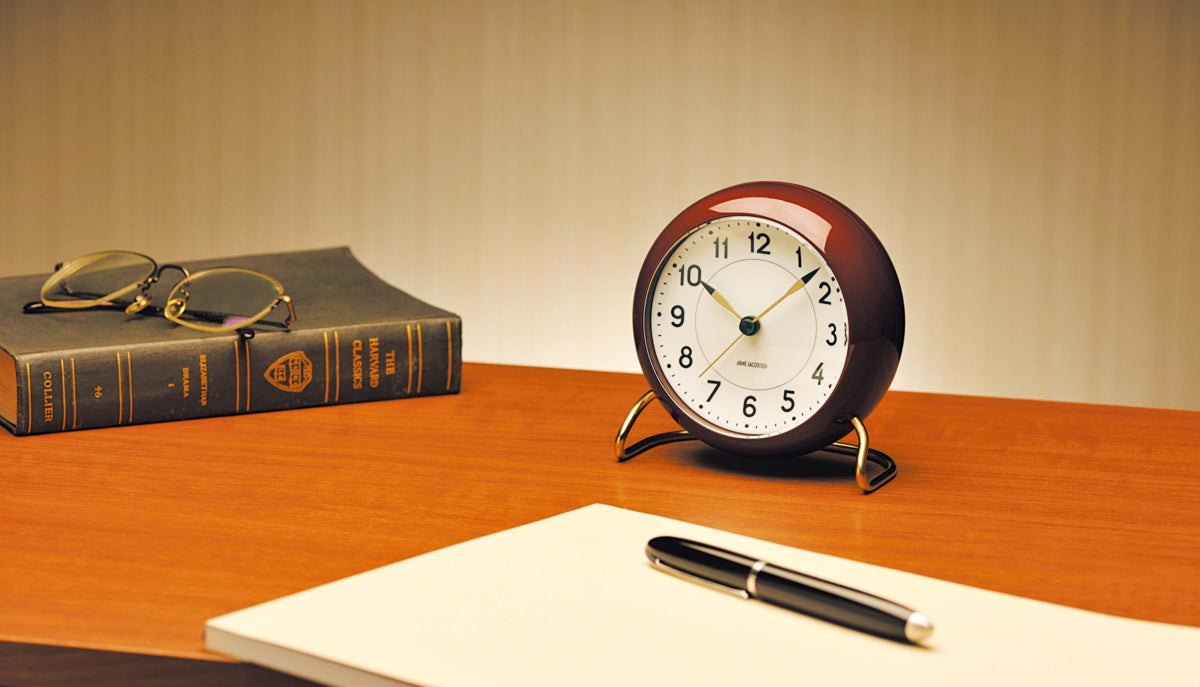 Station Table Clock, Ø: 4.3&quot;