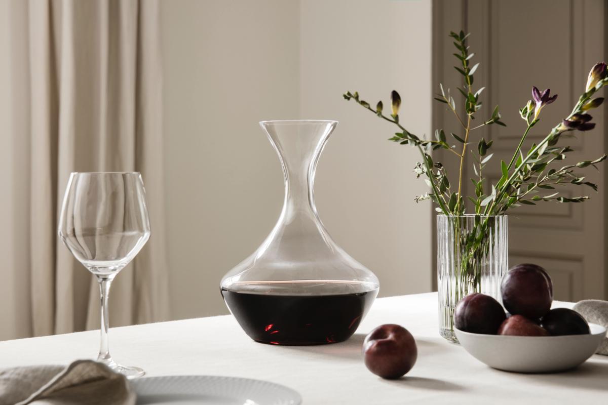 Perfection Wine Carafe, Clear, 74.4 oz